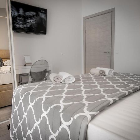Apartman Petra Makarska Exterior foto