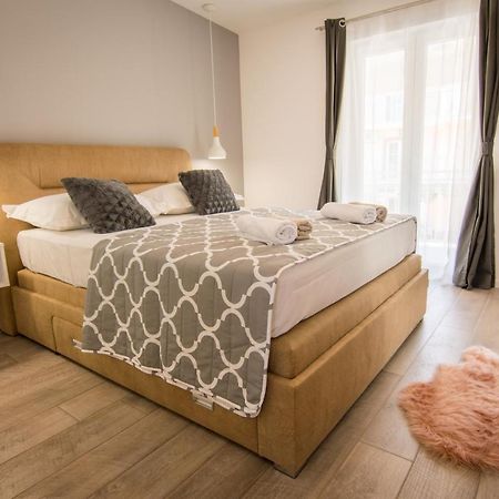 Apartman Petra Makarska Exterior foto