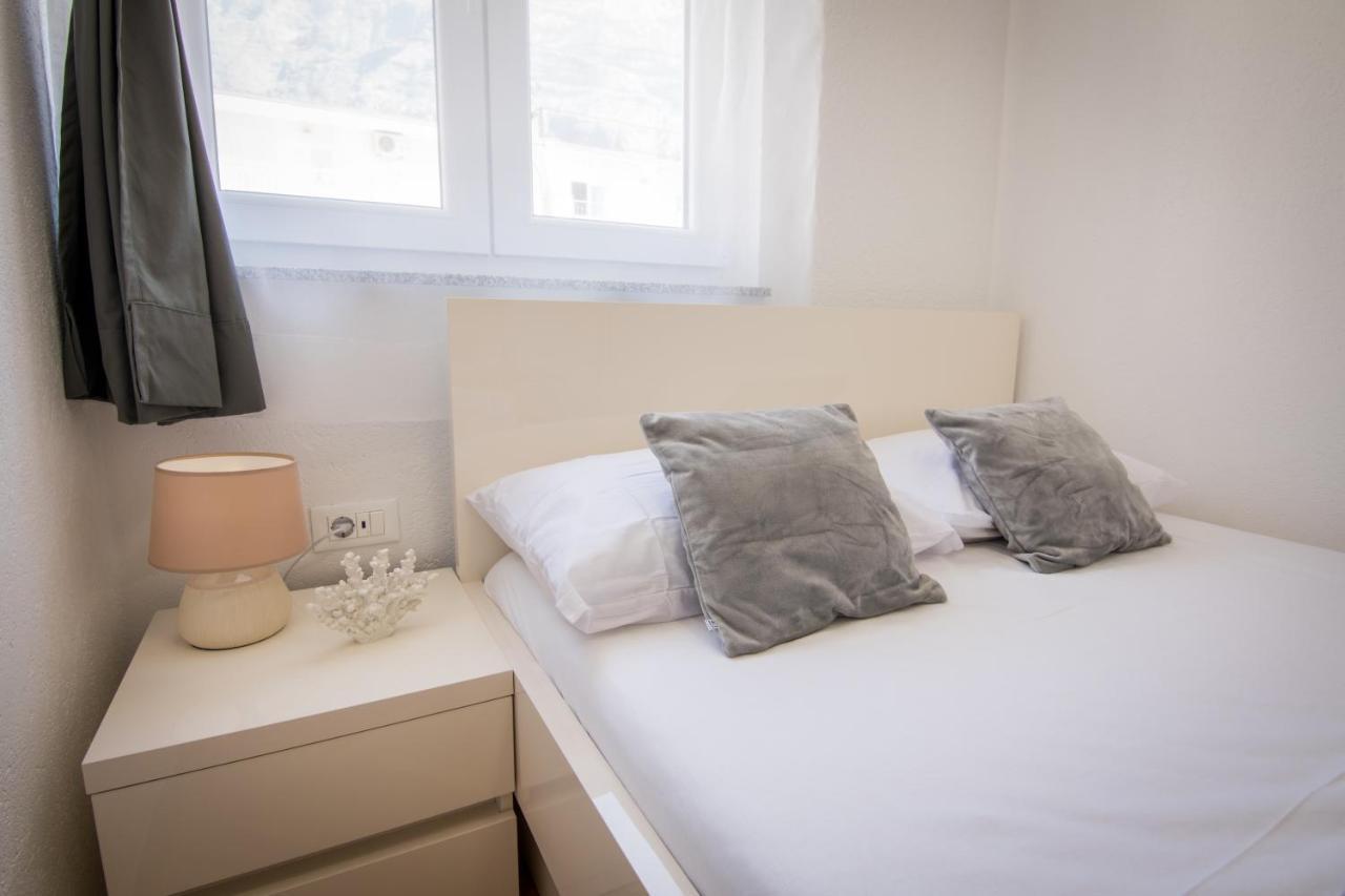 Apartman Petra Makarska Exterior foto